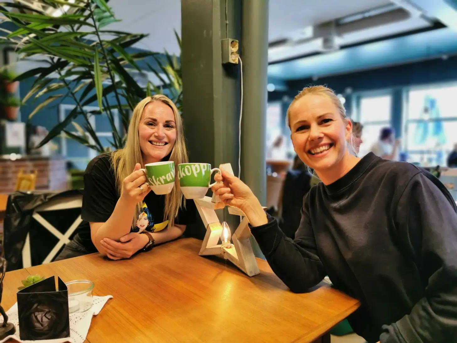 Skravlekopp TID. Foto: TID kafé og landhandel.